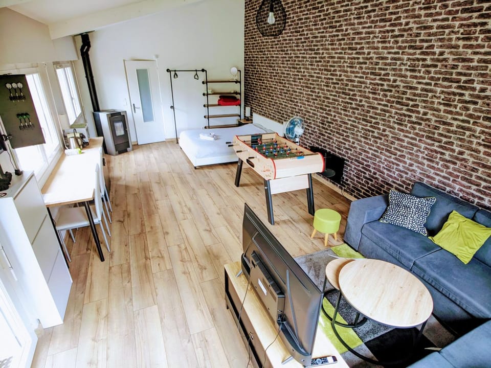 Photo of the whole room