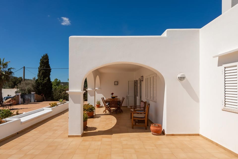 Property building, Dining area