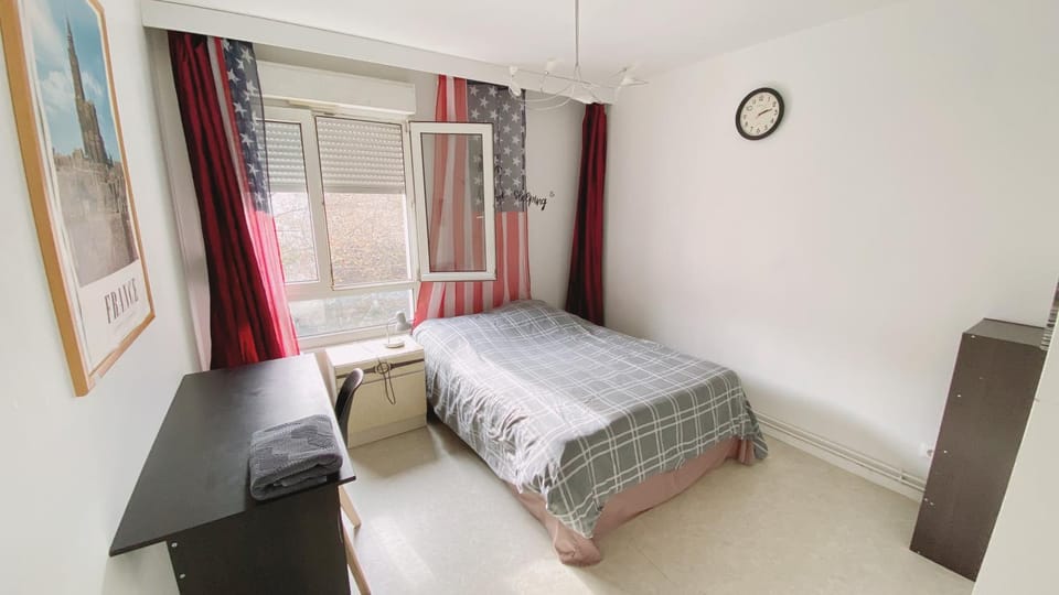 Nancy centre bienvenue, chambre chez l'habitant Vacation rental in Nancy