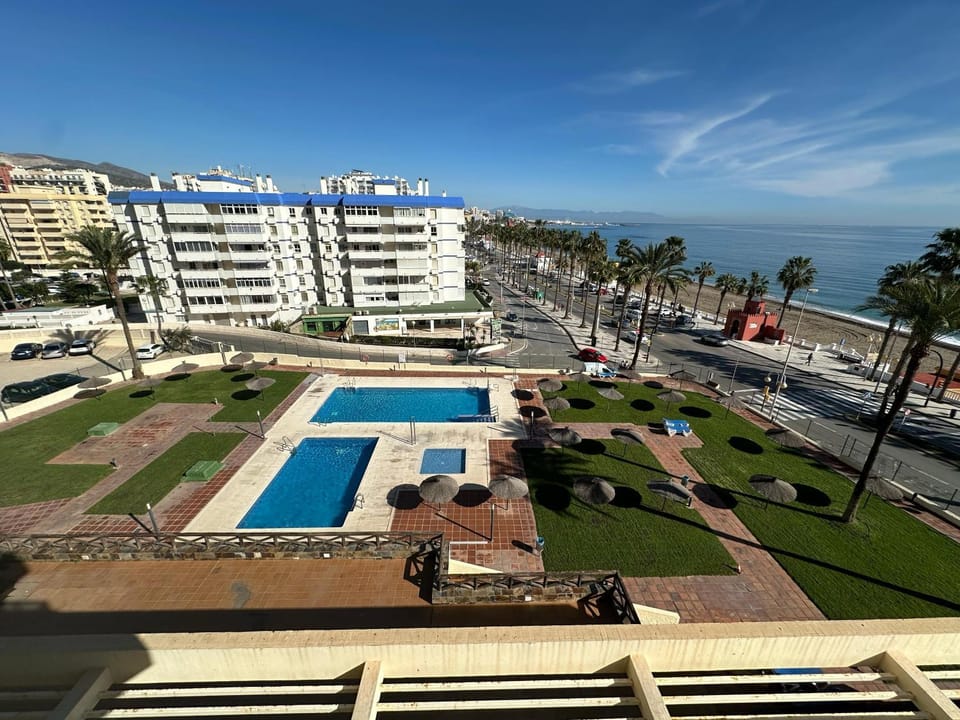 Day, City view, Pool view, Sea view, Street view, Swimming pool