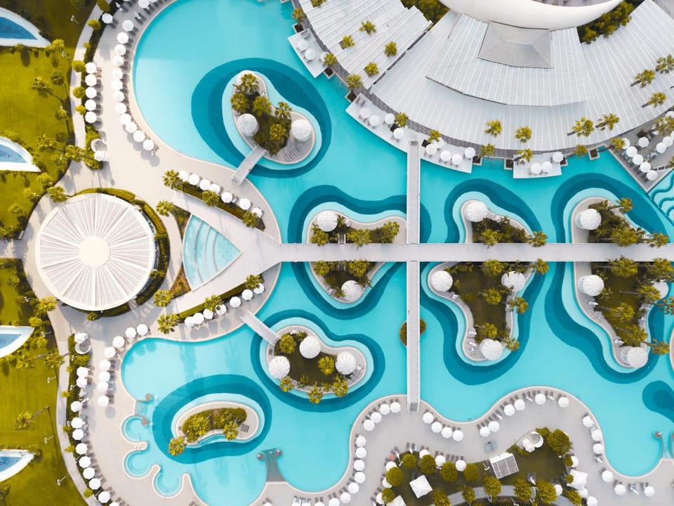 Property building, Swimming pool