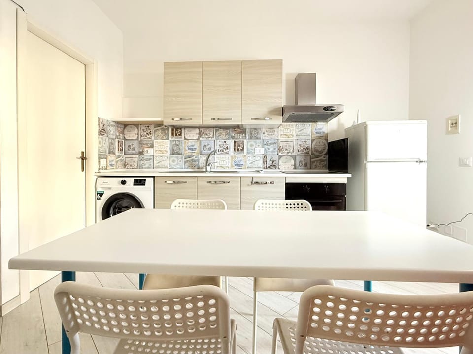 M260 - Marcelli, comodo bilocale con garage Apartment in Marcelli