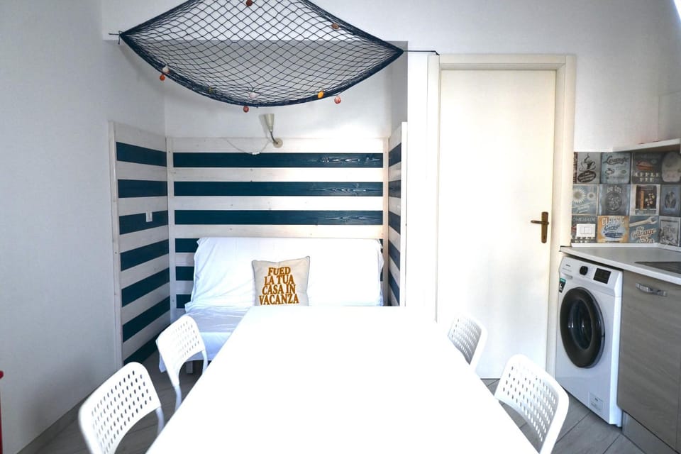 M260 - Marcelli, comodo bilocale con garage Apartment in Marcelli