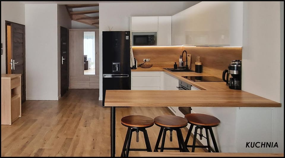 Coffee/tea facilities, Kitchen or kitchenette, minibar, pet friendly, stove, kitchen