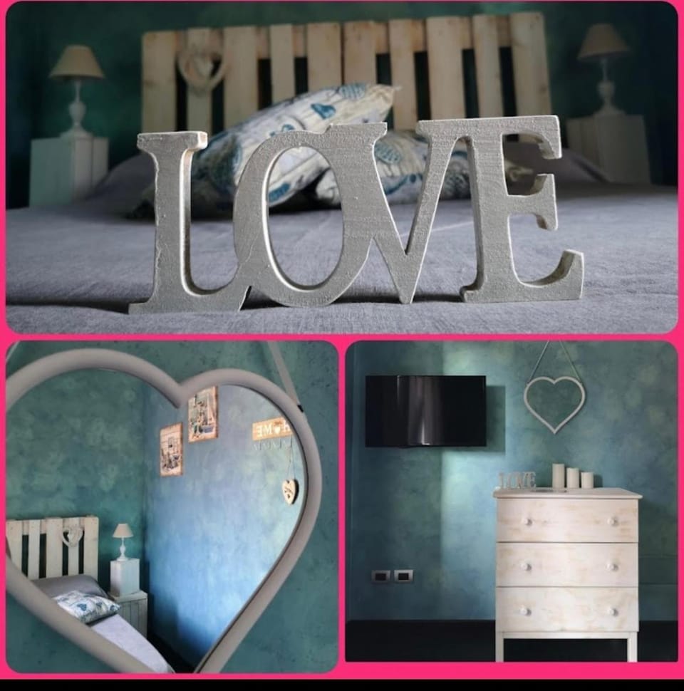 La casetta del Tuscolo -Secret rooms- Bed and Breakfast in Grottaferrata