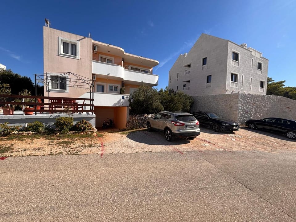 Apartments Tomo Apartment in Hvar