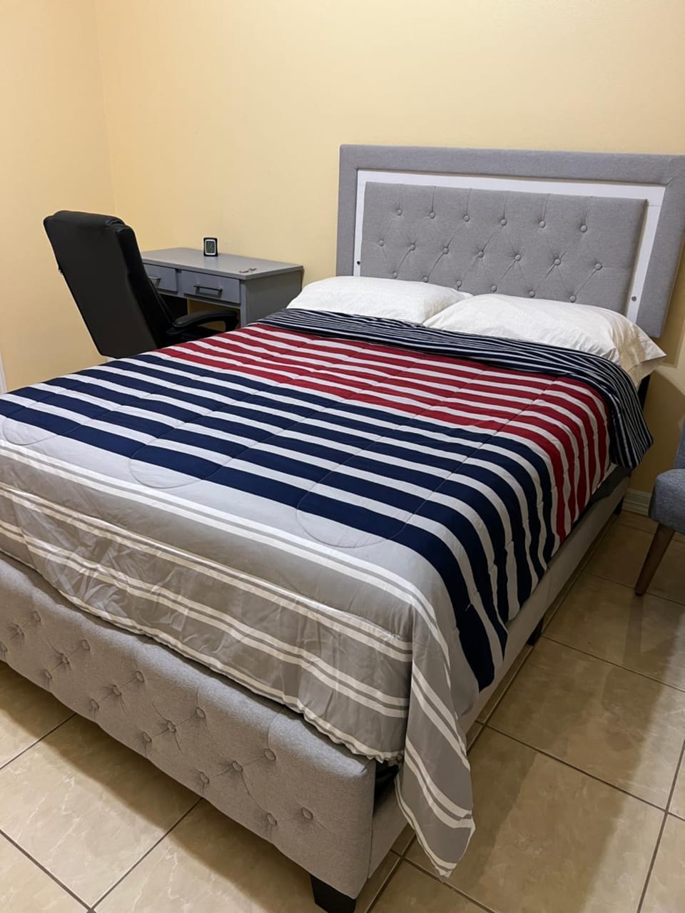 Bed, Bedroom