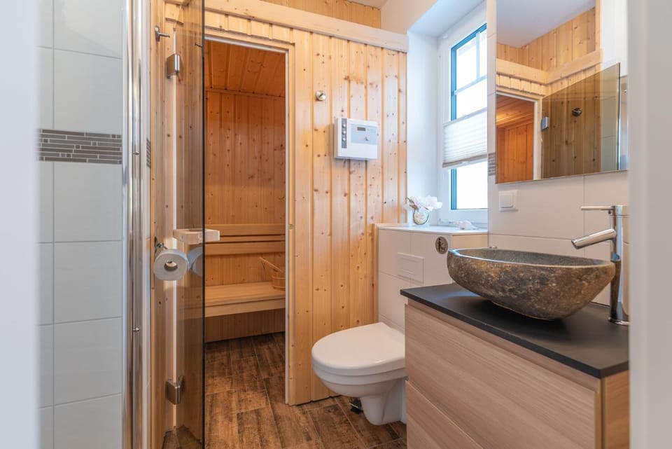 Sauna, Bathroom