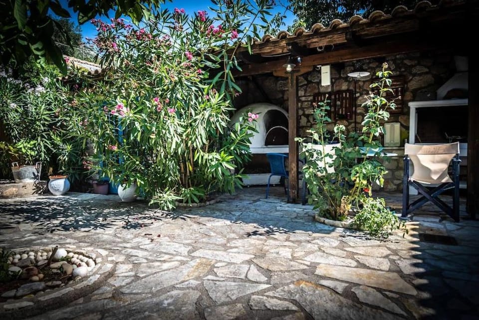 The Guesthouse Katochori House in Lefkada, Lefkada Municipality, Greece