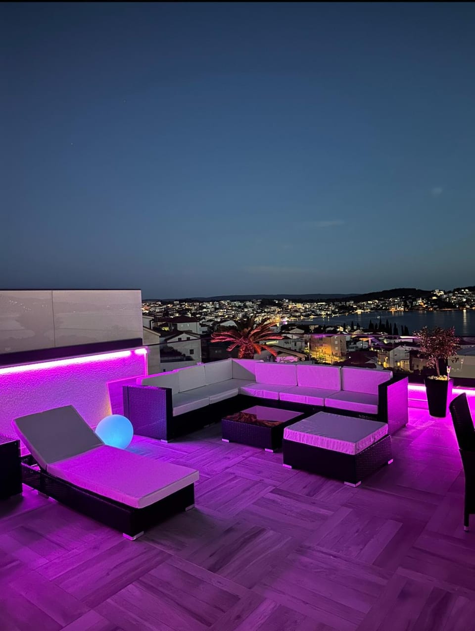 Seating area