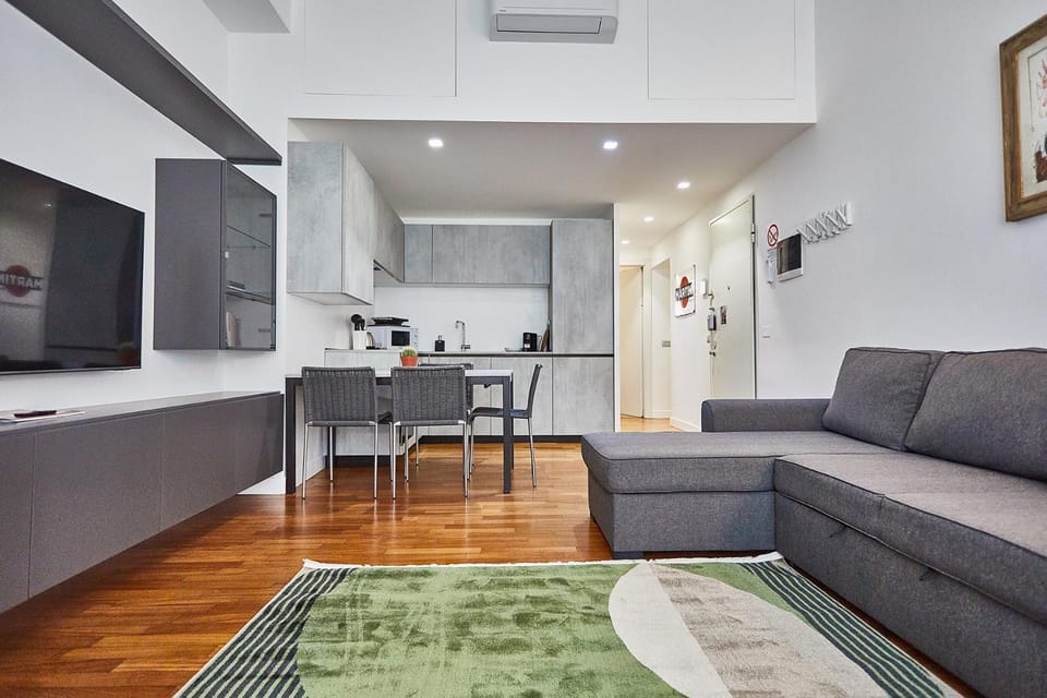 Kitchen or kitchenette, Living room, Seating area, Dining area, oven, stove
