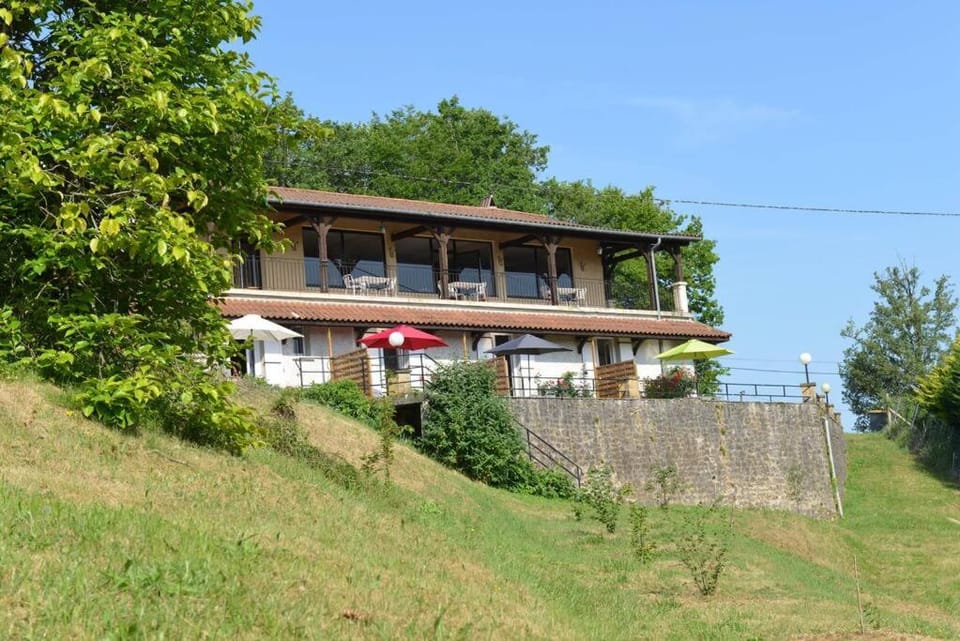 Les hyacinthes Apartment in Occitanie