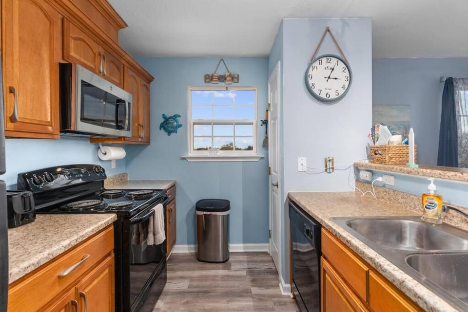 Kitchen or kitchenette, dishwasher, minibar, pet friendly, stove, toaster