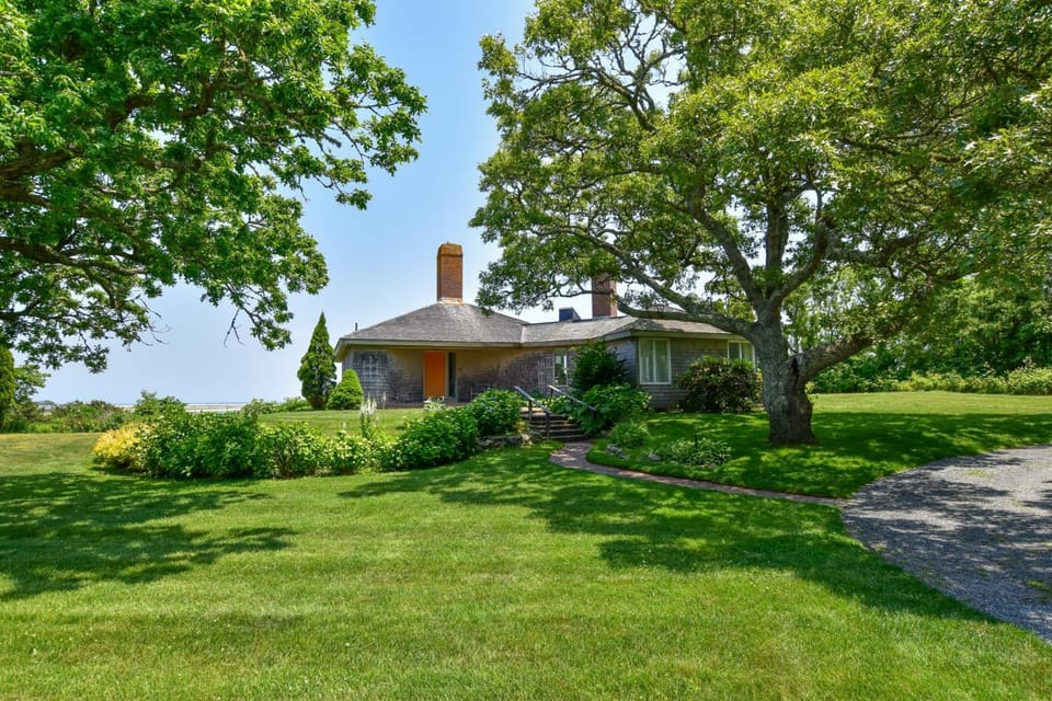 Panoramic Water Views w Private Beach House in Chatham