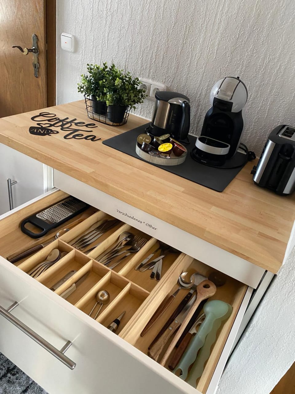 Coffee/tea facilities