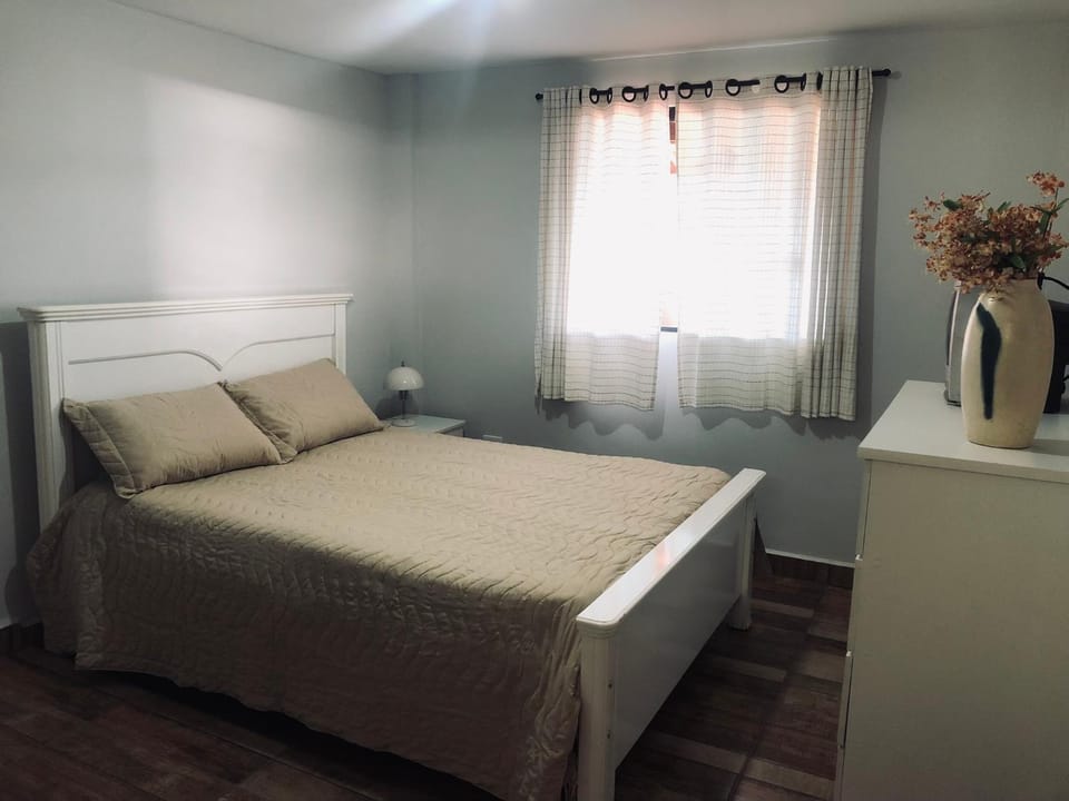 Casa para temporada, represa Bortolan Poços de Caldas House in State of São Paulo