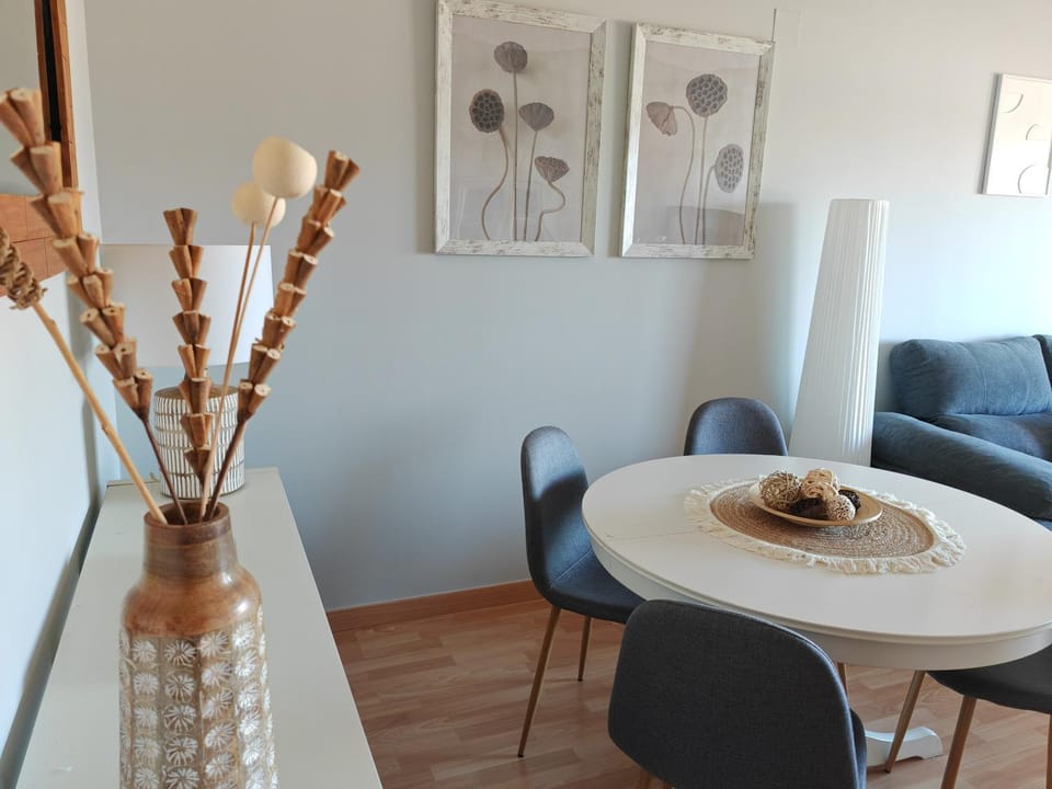 EVO BEACHFRONT WINDOWS Apartment in Torre del Mar