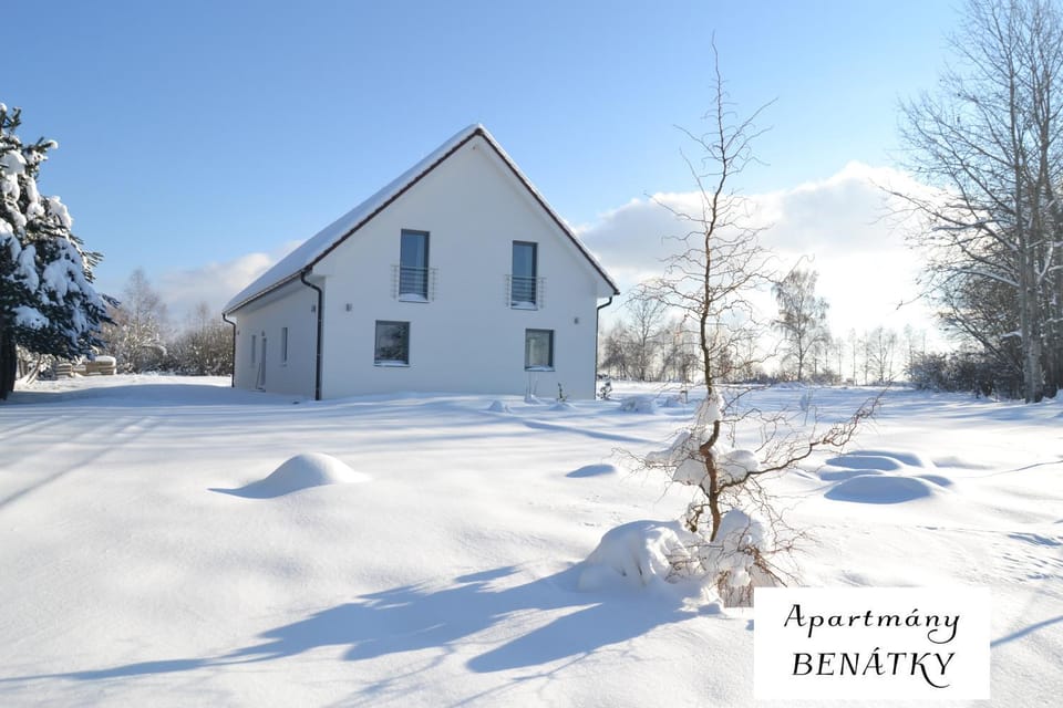 Property building, Natural landscape, Winter