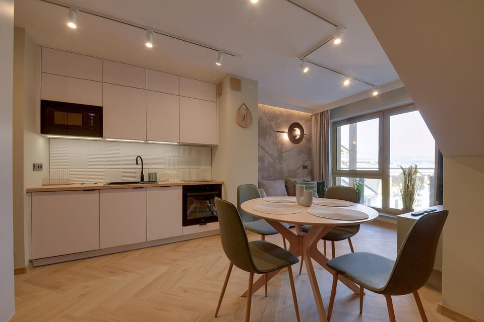 Kitchen or kitchenette, Living room, Seating area, Dining area, stove