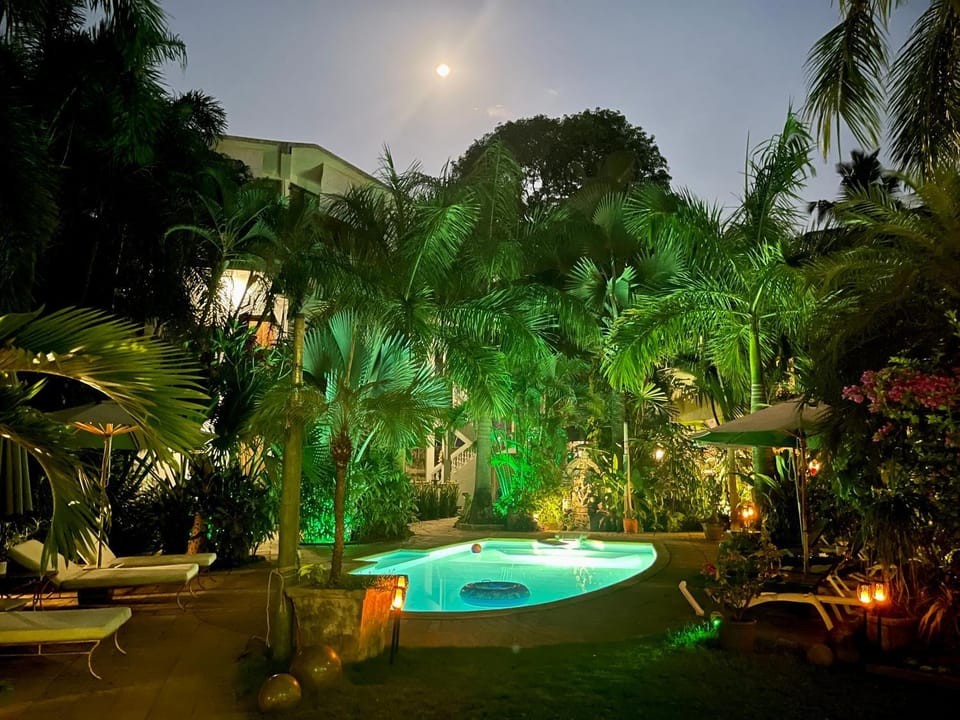Property building, Swimming pool
