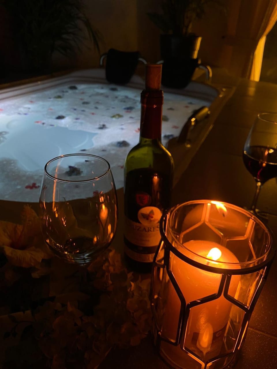 Night, Hot Tub