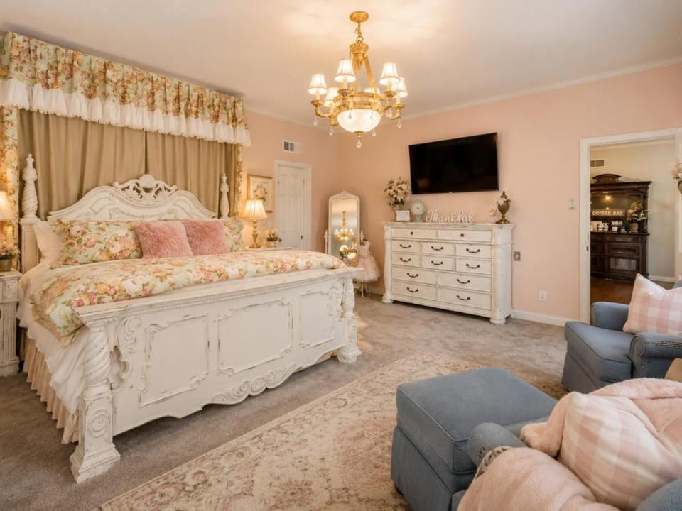 TV and multimedia, Bedroom