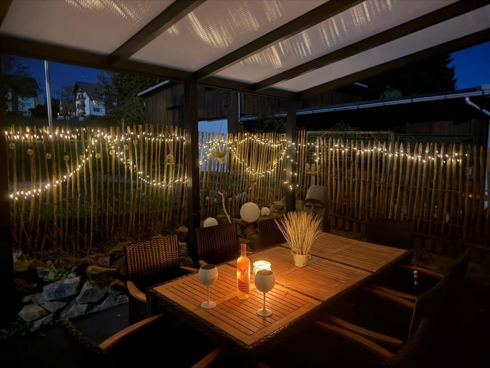 BBQ facilities, Balcony/Terrace, Evening entertainment
