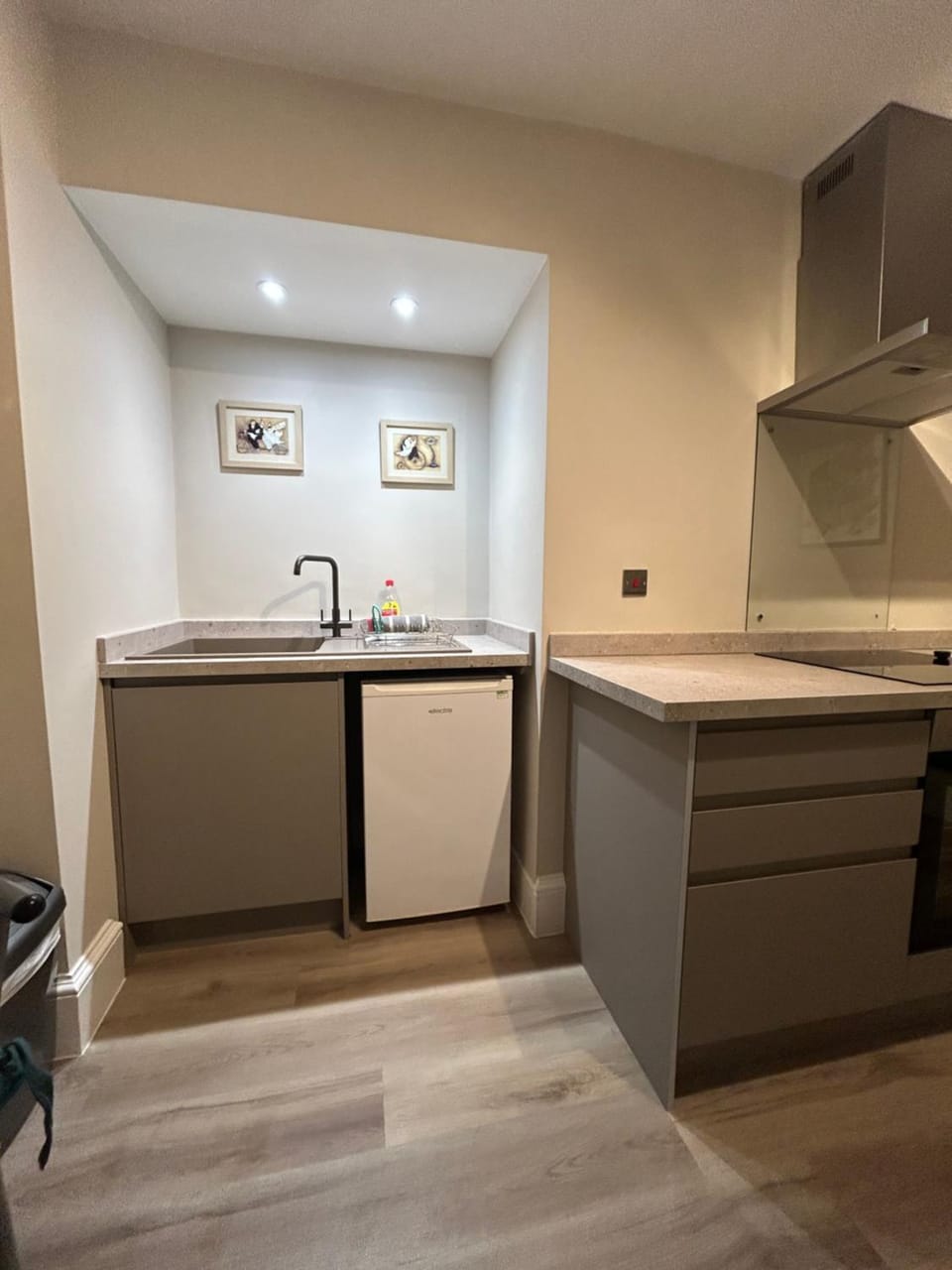 Flat 5 - 2 Bed City Centre Affordable Quality Apartment in York