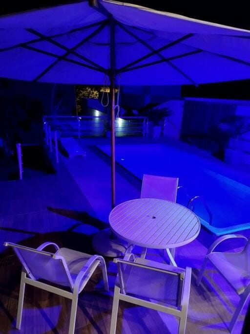 Linda Chacara com 2 Chalés e 1 suíte em Boituva Chalet in Boituva