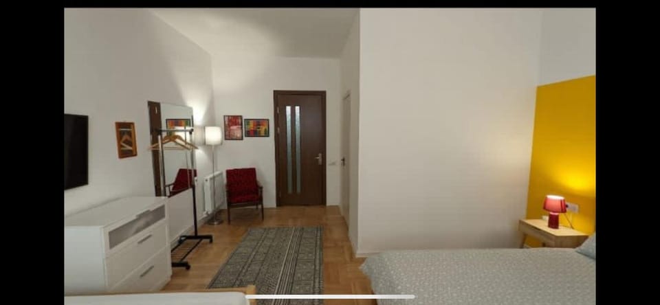 Bedroom, wardrobe