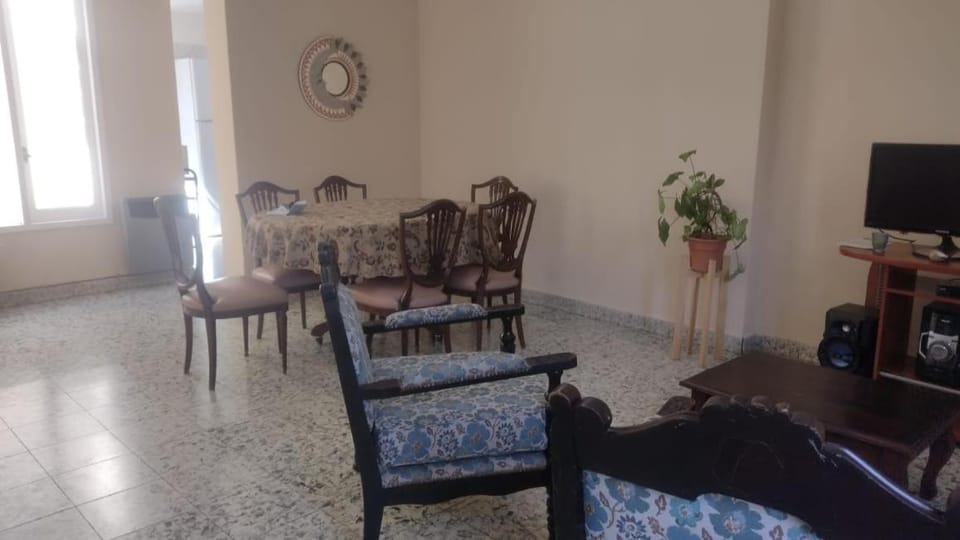 Communal lounge/ TV room, TV and multimedia, Living room