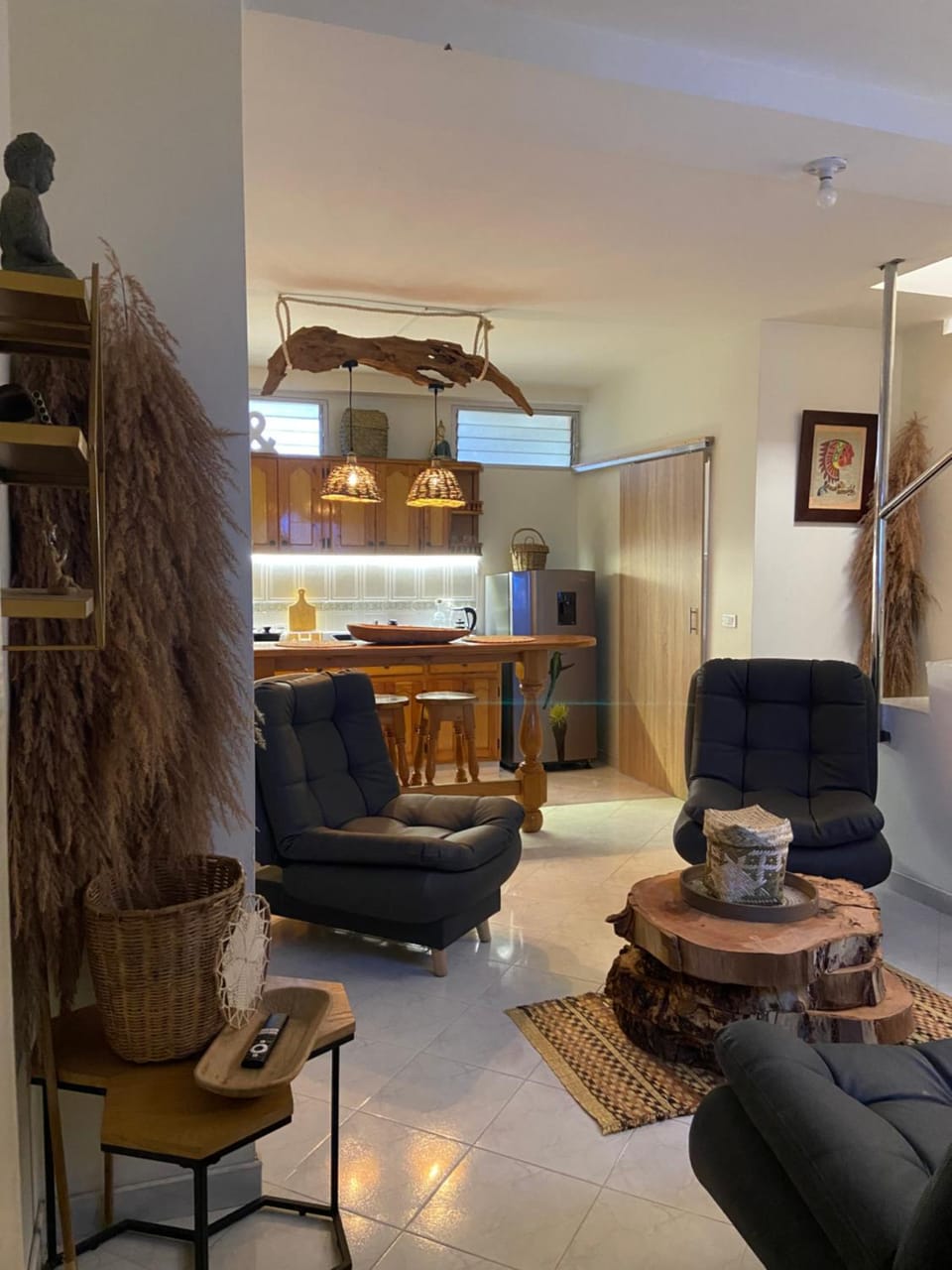 Kitchen or kitchenette, Living room, Seating area