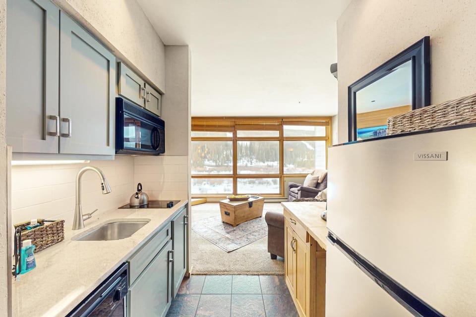 River Run Sanctuary Apartment in Keystone