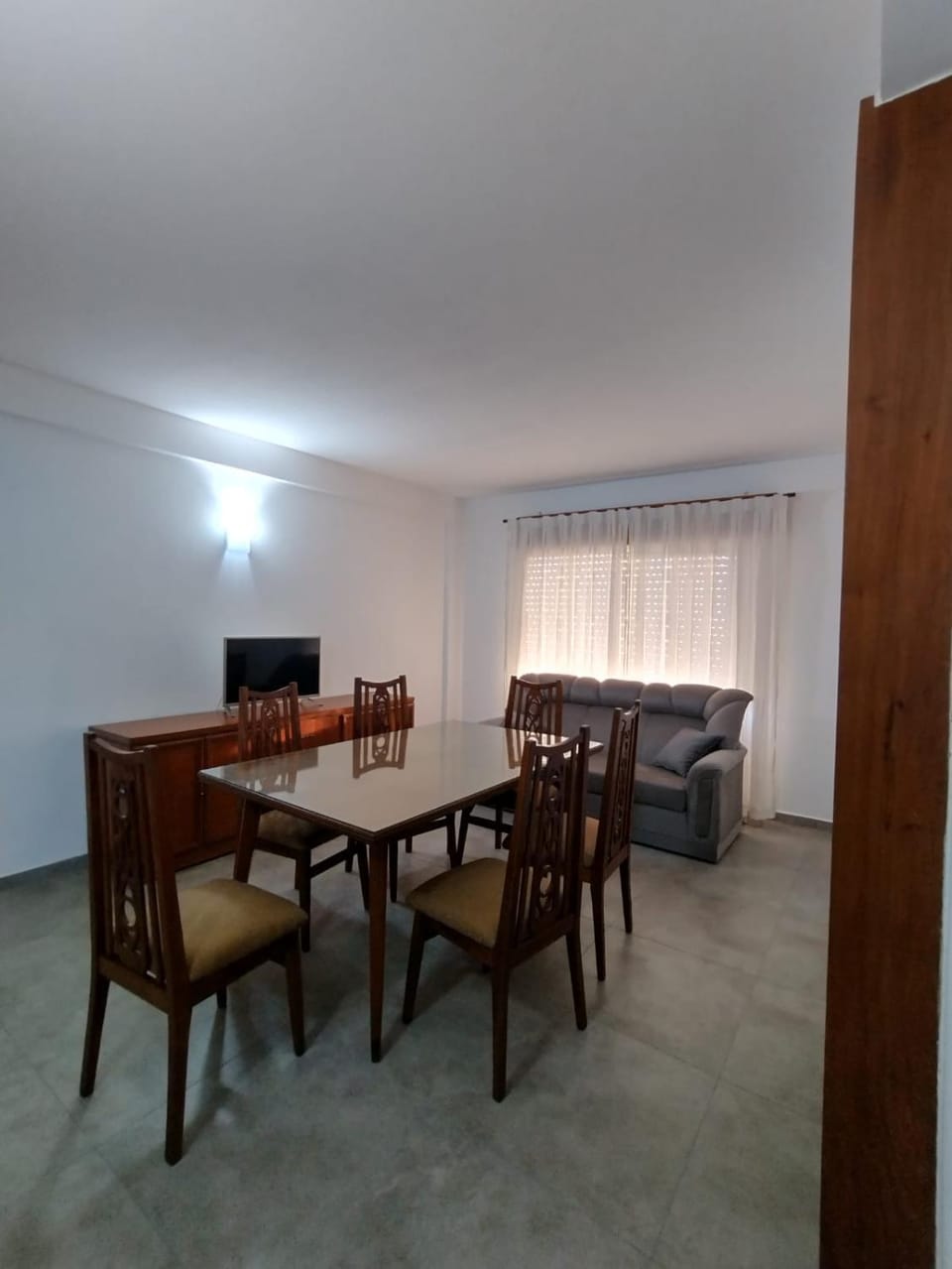 Communal lounge/ TV room, Living room, Dining area