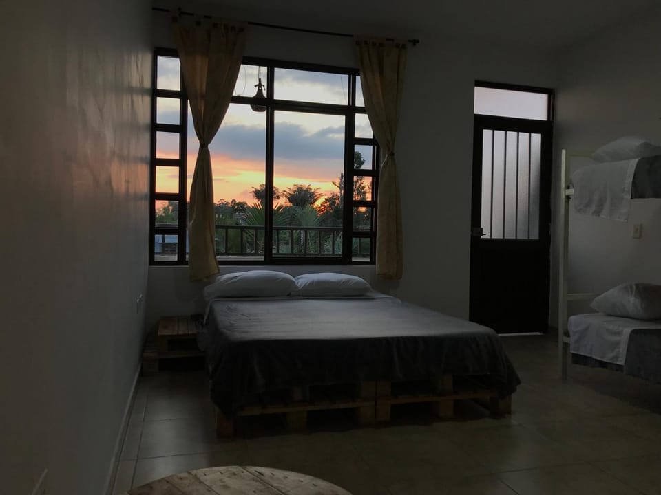 Bed, Photo of the whole room, Sunset