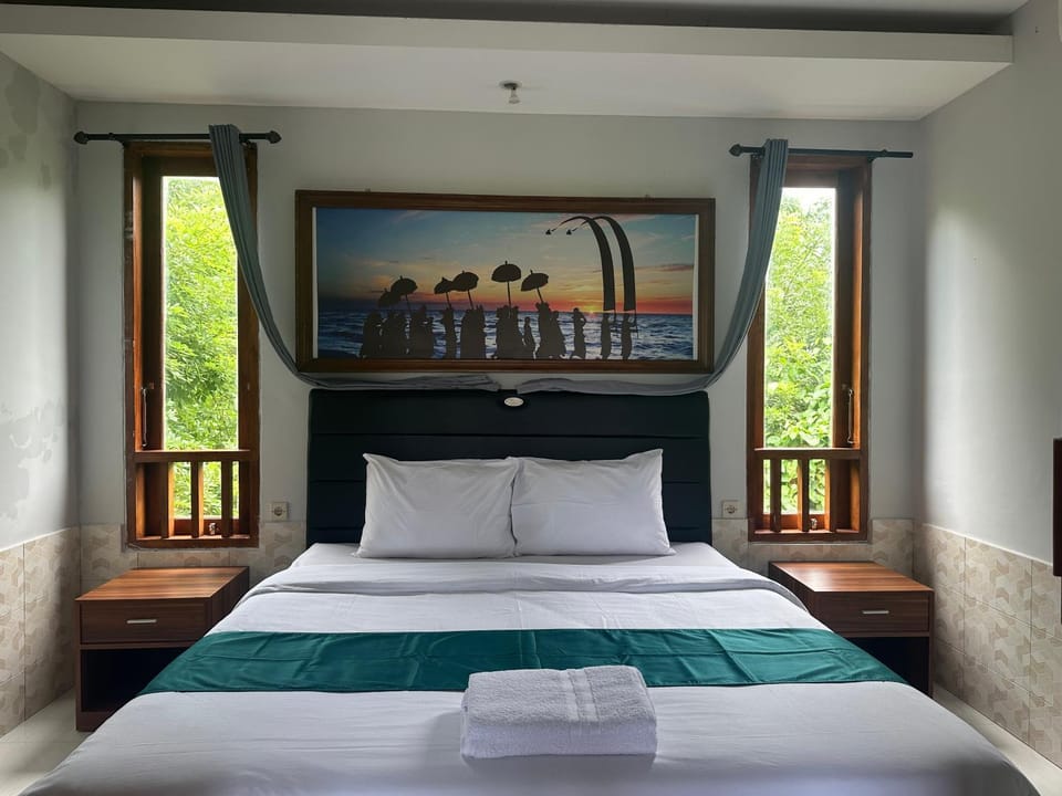 KETUT JOGLO GUEST HOUSE Bed and Breakfast in Kuta Selatan