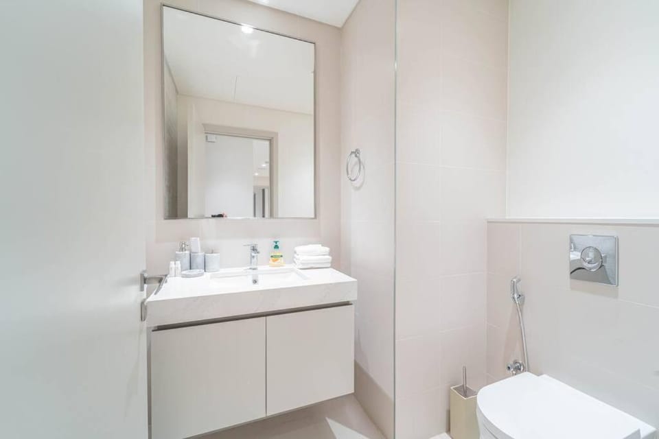 FIRST CLASS 3BR with Dubai Marina & Palm View Apartment in Dubai