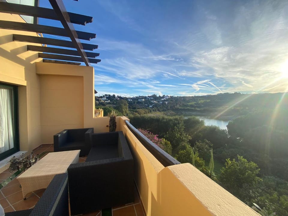 Balcony/Terrace, Balcony/Terrace