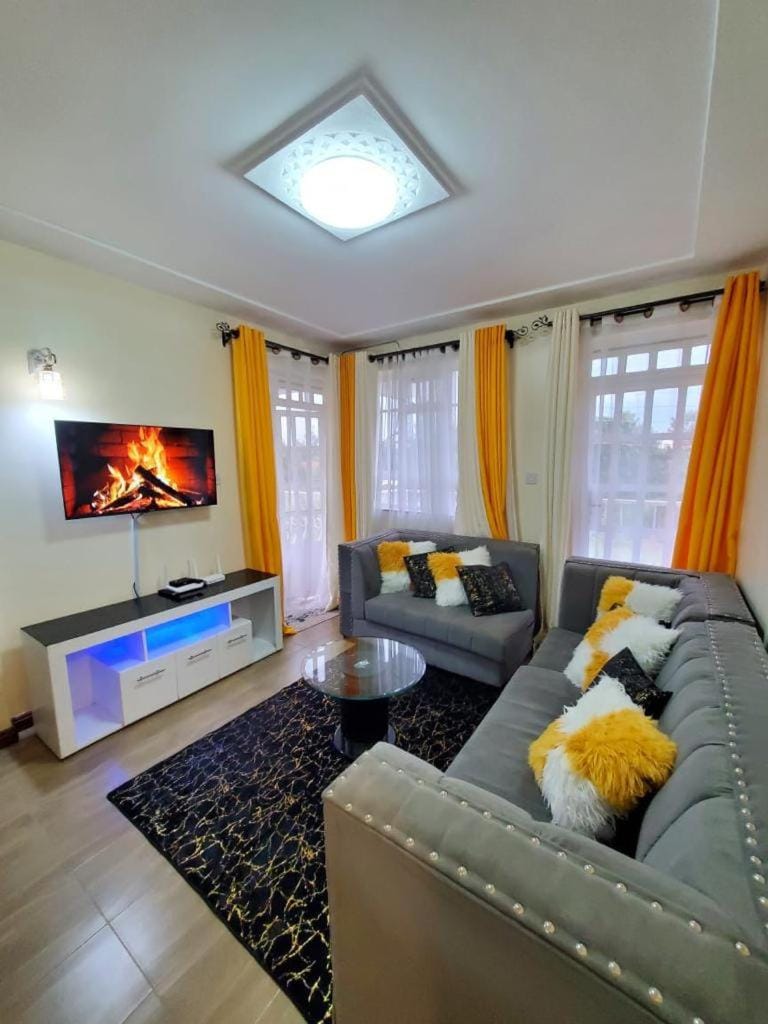 Living room, Seating area, Evening entertainment