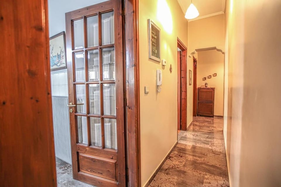 Nicolas Home Apartment in Trikala