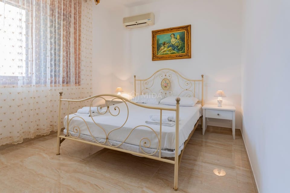 Life Tree - Bruna SH Apartment in Porto Cesareo