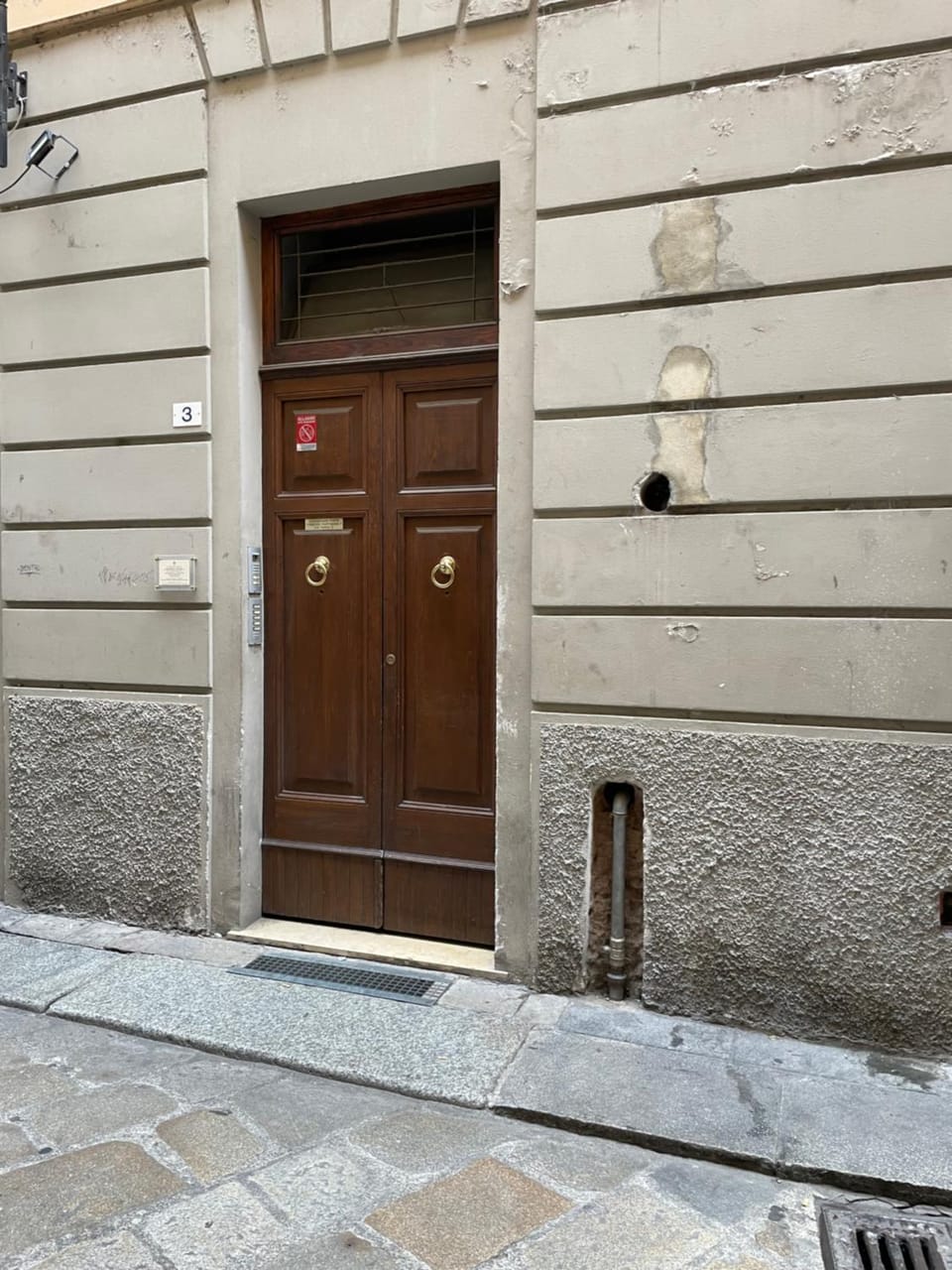 Property building, Facade/entrance