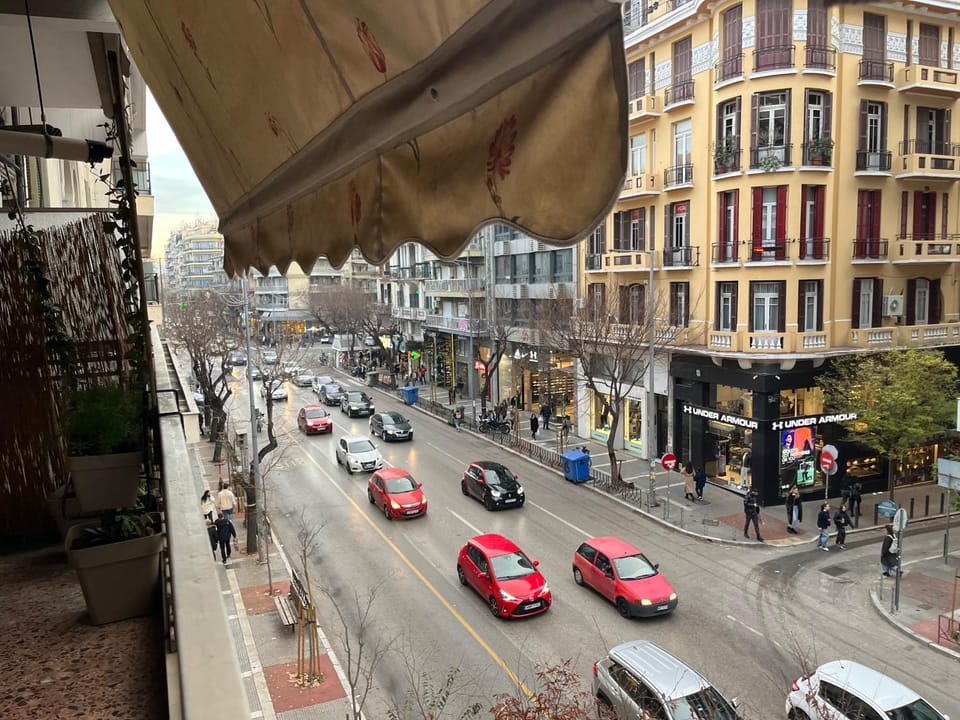 People, Neighbourhood, View (from property/room), Balcony/Terrace, Street view, Location