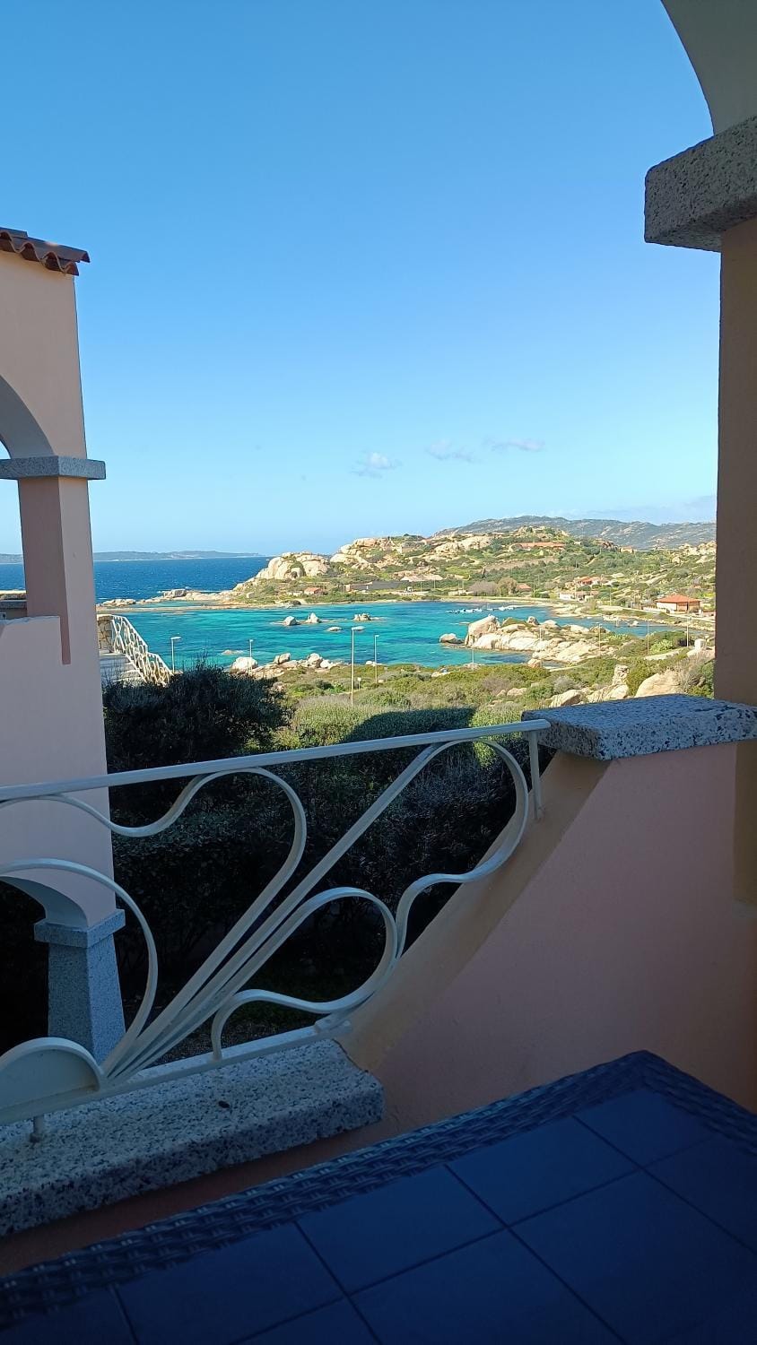 Appartamento vista mare Punta Tegge House in Sardinia