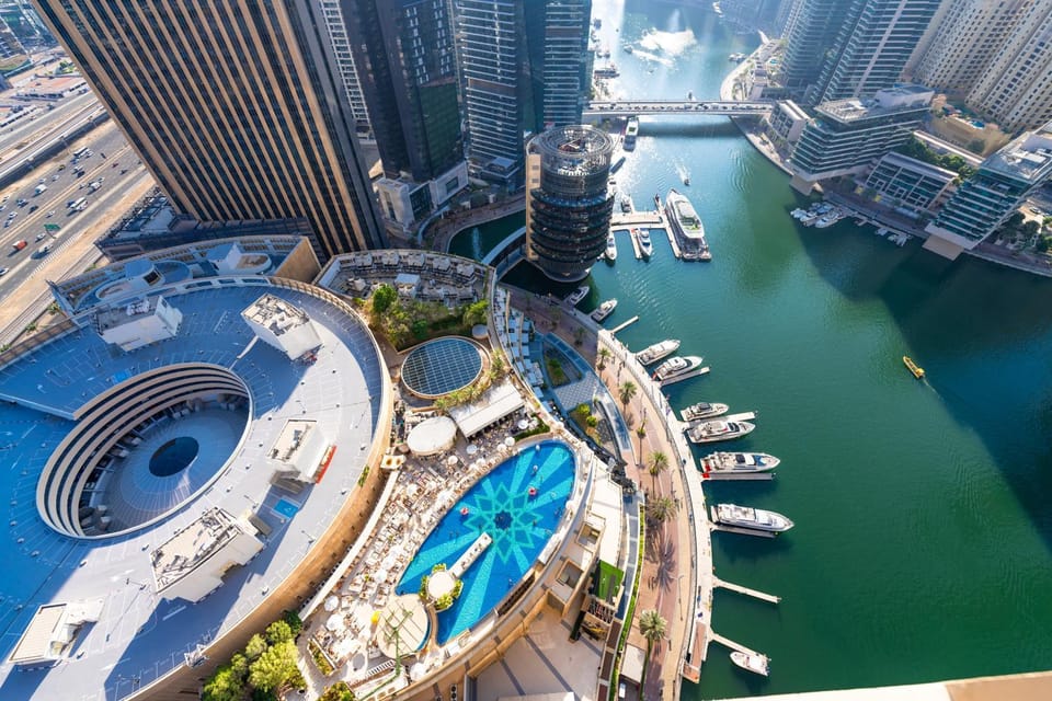 River view, Swimming pool