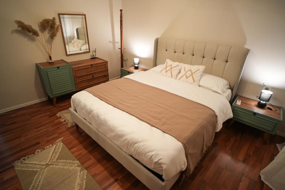 Bed, Bedroom
