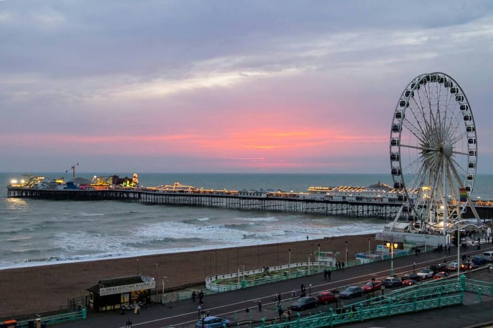 Seaview Regency Apartment With Private Parking Apartment in Brighton