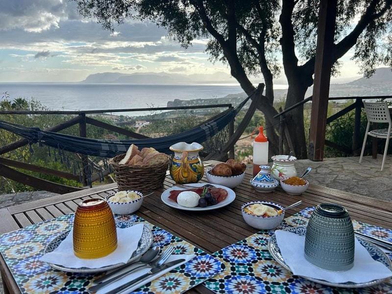 B&B Tre Giummare Bed and Breakfast in Sicily