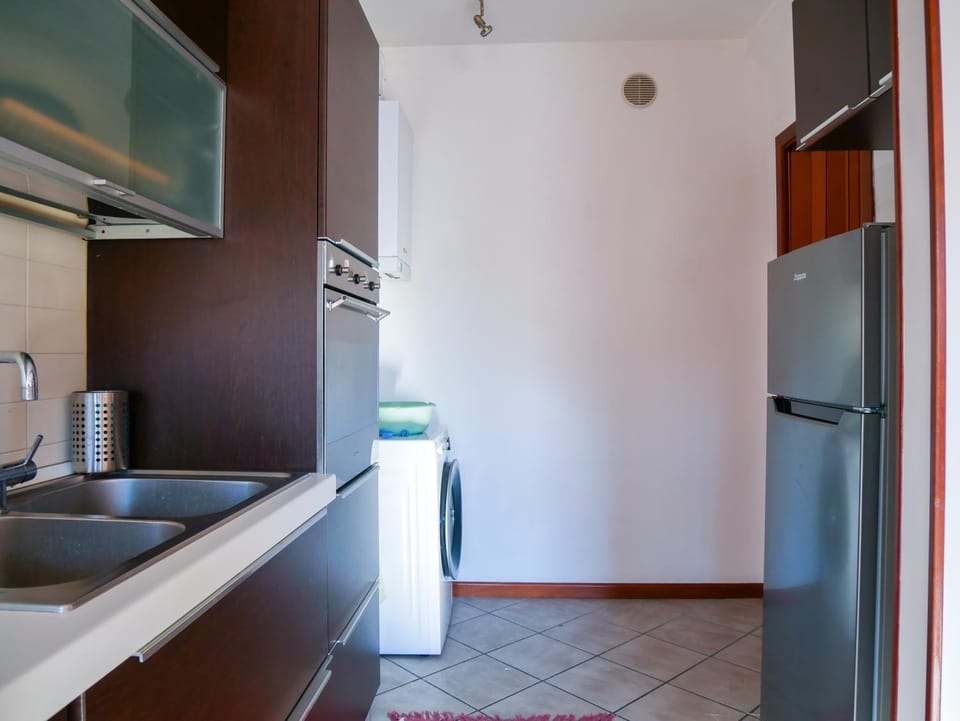 Kitchen or kitchenette, dishwasher, pet friendly, washing machine