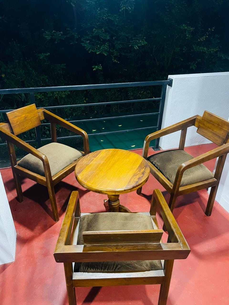 Seating area, Breakfast
